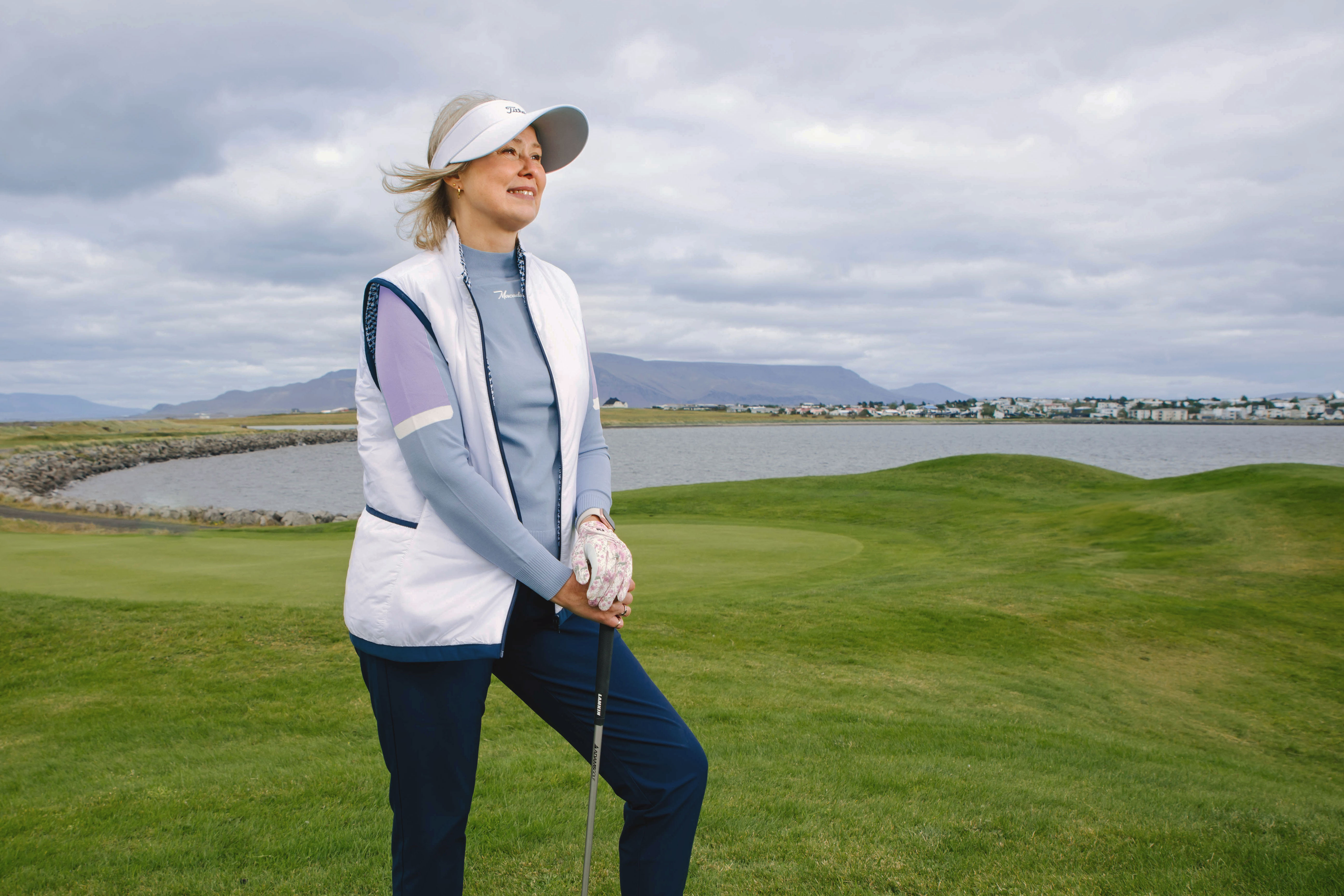 LIV Lifeyrissjodur Verzlunarmanna Myndabanki 11B 0923